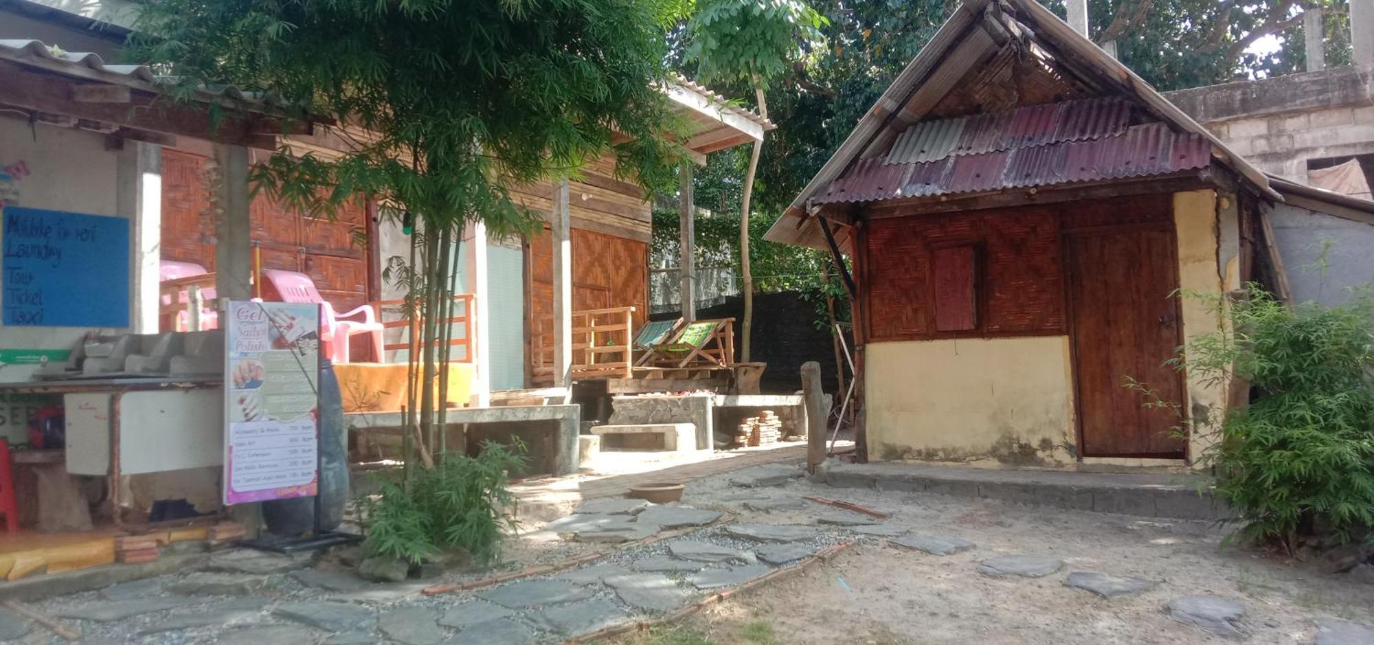 Relax Beach House Koh Lanta Exterior photo