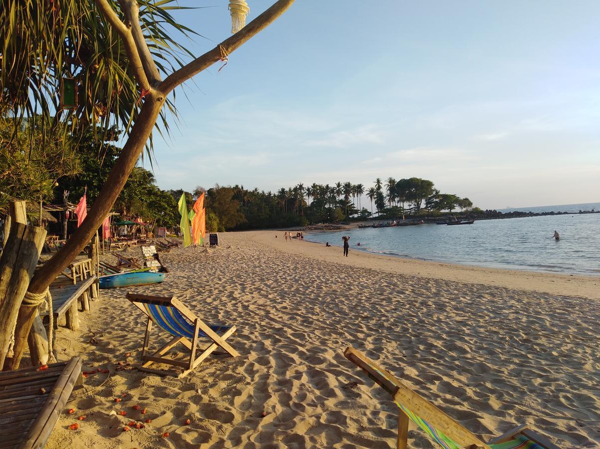 Relax Beach House Koh Lanta Exterior photo