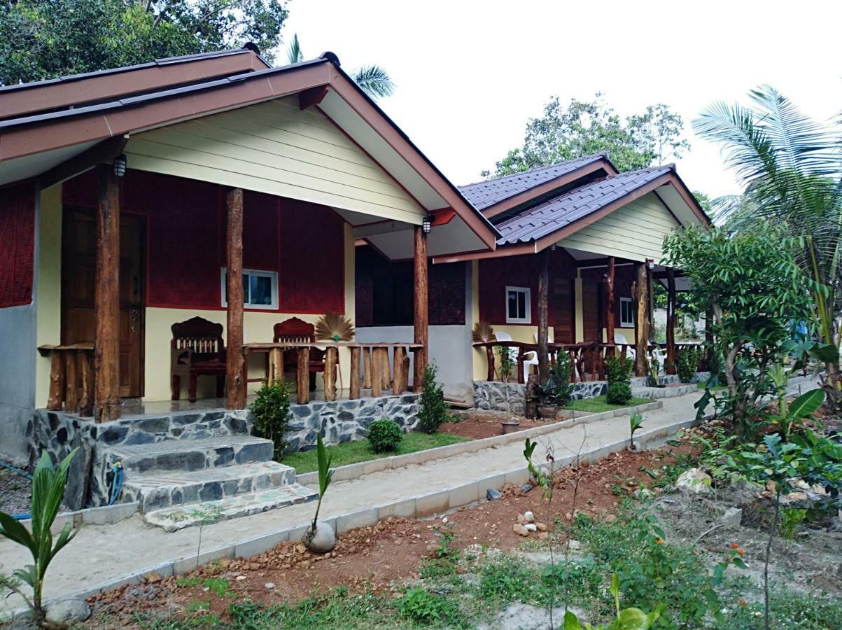 Relax Beach House Koh Lanta Exterior photo